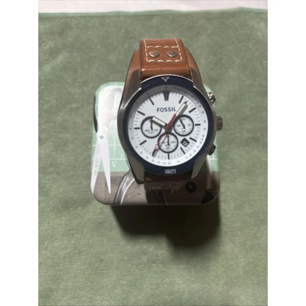 Fossil Coachman Chrono Watch White Black CH2986 Leather New Battery  EUC  /w Tin